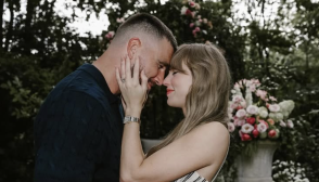 Taylor Swift's Engagement Ring: How Much Does it Cost?